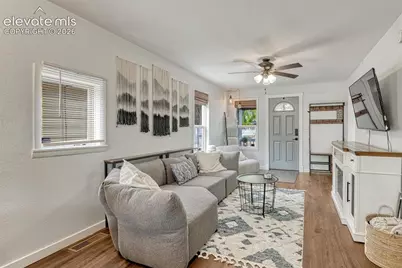 705 N Corona Street, Colorado Springs, CO 80903 - Photo 6