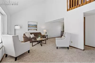 5870 Pemberton Way, Colorado Springs, CO 80919 - Photo 4