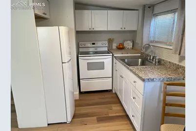 522 N Spruce Street, Colorado Springs, CO 80905 - Photo 8