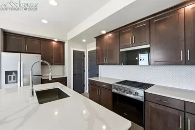 6997 Knapp Drive, Colorado Springs, CO 80924 - Photo 10