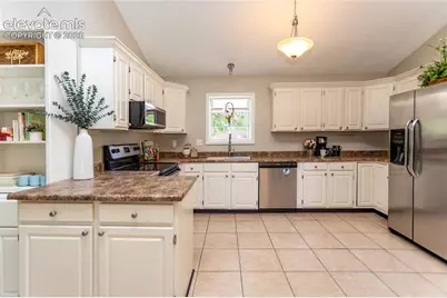 3859 Glenhurst Street, Colorado Springs, CO 80906 - Photo 10