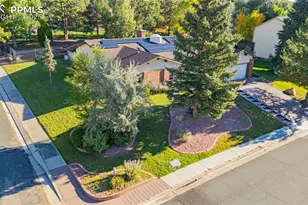 2675 Stoneridge Dr, Colorado Springs, CO 80919 - Photo 2