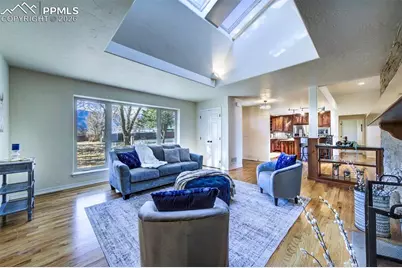 1905 Mesa Road, Colorado Springs, CO 80904 - Photo 10