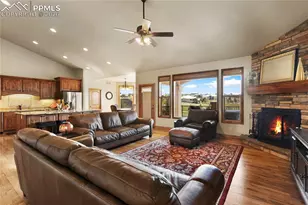 17474 Pond View Pl, Colorado Springs, CO 80908 - Photo 4