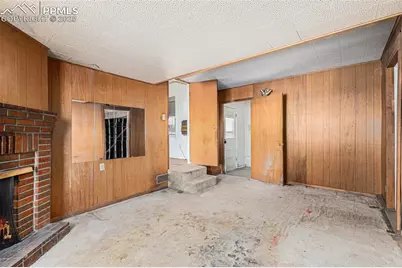 3825 Meadow Lane, Colorado Springs, CO 80907 - Photo 6