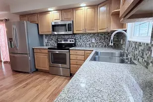 190 S Circle Dr, Pueblo, CO 81007 - Photo 10