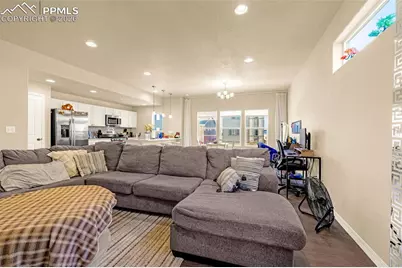 4471 Samaritan Loop, Colorado Springs, CO 80916 - Photo 6