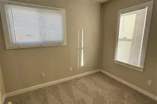 2534 E St Vrain St, Colorado Springs, CO 80909 - Photo 6