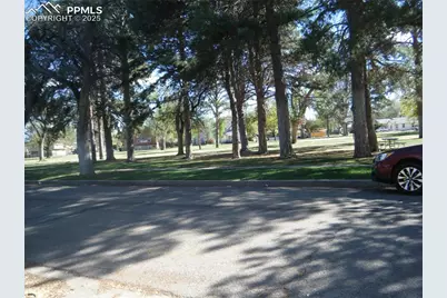 415 Veta Avenue, Pueblo, CO 81004 - Photo 30