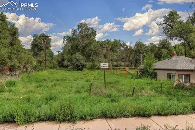 2118 E St Vrain Street, Colorado Springs, CO 80909 - Photo 2