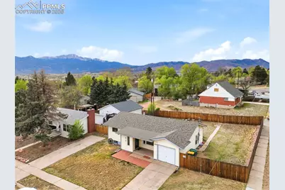 3712 Sheffield Lane, Colorado Springs, CO 80907 - Photo 2