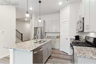 5690 Villa Lorenzo Drive, Colorado Springs, CO 80919 - Photo 6