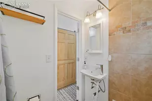 198 Crystal Park Rd, Manitou Springs, CO 80829 - Photo 10