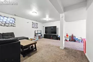 11 Senate Ct, Pueblo, CO 81005 - Photo 32