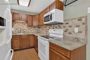 2631 San Marcos Dr, Colorado Springs, CO 80910 - Photo 10