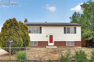 2631 San Marcos Dr, Colorado Springs, CO 80910 - Photo 2