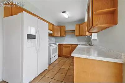 6550 Snowbird Drive, Colorado Springs, CO 80918 - Photo 10