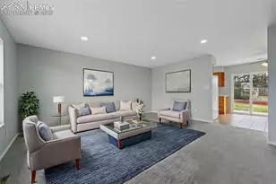 6550 Snowbird Dr, Colorado Springs, CO 80918 - Photo 4