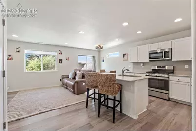 5252 Painted Sky View, Colorado Springs, CO 80916 - Photo 2