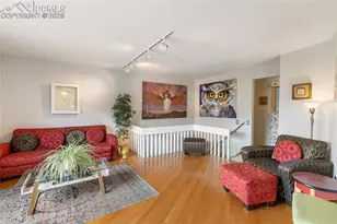328 Sutherland Pl, Manitou Springs, CO 80829 - Photo 16