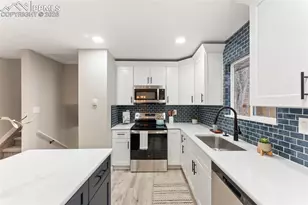 2414 Warwick Ln, Colorado Springs, CO 80909 - Photo 10