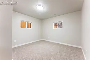 2414 Warwick Ln, Colorado Springs, CO 80909 - Photo 32