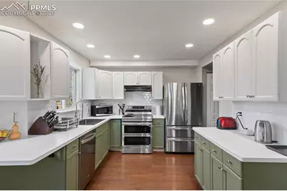 3396 Foxridge Drive, Colorado Springs, CO 80916 - Photo 6