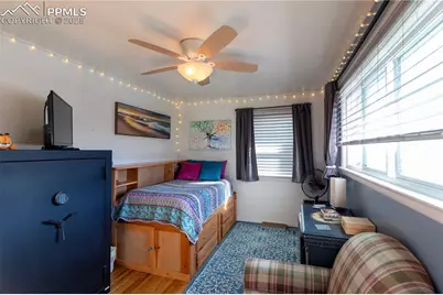 710 N 30th Street, Colorado Springs, CO 80904 - Photo 18