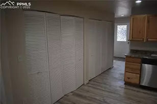 805 Raton Ave, La Junta, CO 81050 - Photo 8