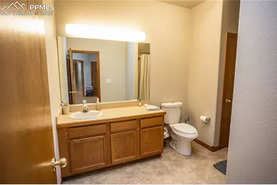 18050 Quarterhorse Lane, Colorado Springs, CO 80908 - Photo 28