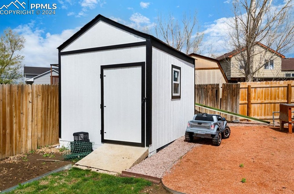 879 Daffodil St, Fountain CO  80817-4143 exterior