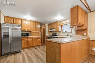 2219 W 28th St, Pueblo, CO 81003 - Photo 10