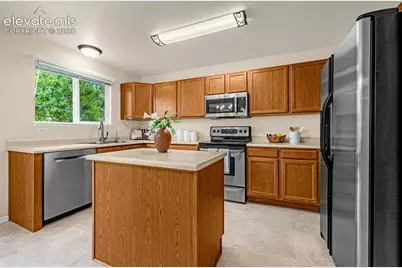 6919 Prairie Wind Drive, Colorado Springs, CO 80923 - Photo 6