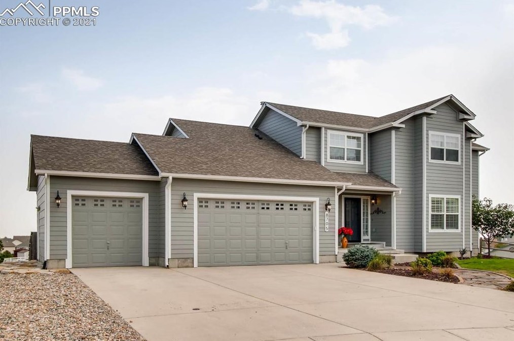 8705 Royal Lytham Ct, Amo, CO 80831