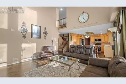 6712 Dream Weaver Drive, Colorado Springs, CO 80923 - Photo 10