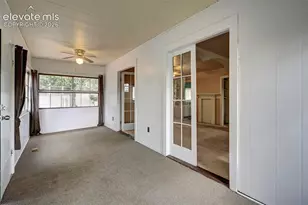 110 Duncan Ave, Manitou Springs, CO 80829 - Photo 8