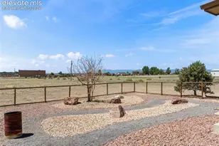 542 E Abeyta Dr, Pueblo, CO 81007 - Photo 44