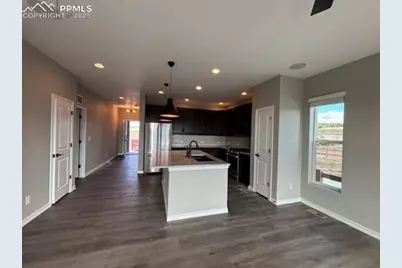 7319 Knapp Drive, Colorado Springs, CO 80924 - Photo 6