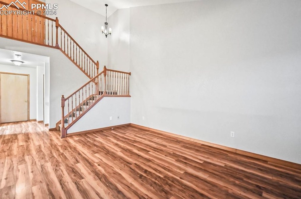 7055 Vasalias Hts, Colorado Springs, CO 80923-9267