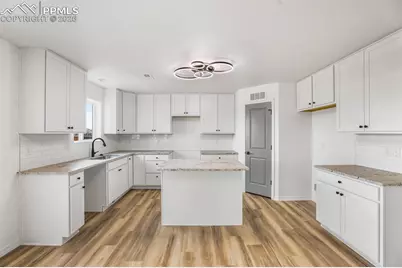 9134 Chieftan Drive, Colorado Springs, CO 80925 - Photo 16