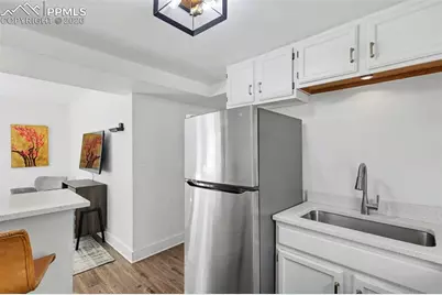 2429 W Platte Avenue, Colorado Springs, CO 80904 - Photo 20