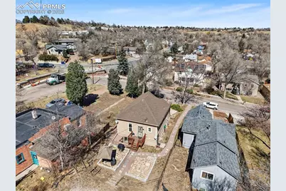 2429 W Platte Avenue, Colorado Springs, CO 80904 - Photo 32