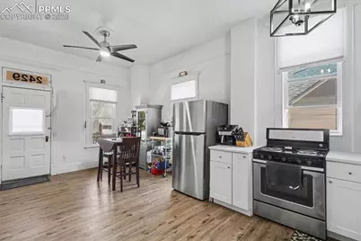 2429 W Platte Avenue, Colorado Springs, CO 80904 - Photo 6