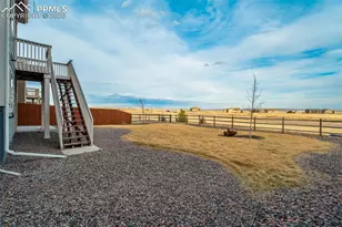 9735 Vistas Park Dr, Peyton, CO 80831 - Photo 44