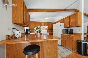 3807 Somerset Dr, Colorado Springs, CO 80907 - Photo 10