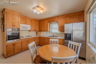 2920 Parker Street, Colorado Springs, CO 80907 - Photo 12