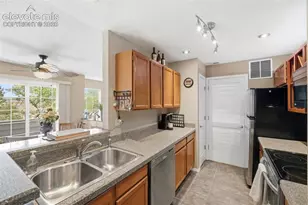 932 Tampico Ct, Colorado Springs, CO 80910 - Photo 10