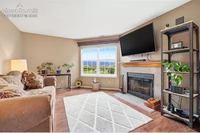 932 Tampico Court, Colorado Springs, CO 80910 - Photo 8
