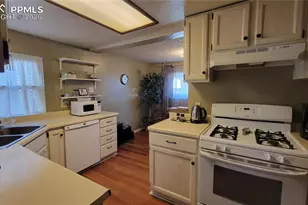 112 N 18th St, Colorado Springs, CO 80904 - Photo 10