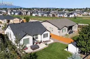 2683 Hannah Ridge Dr, Colorado Springs, CO 80922 - Photo 4